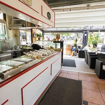 Restaurant Bellevue מלון בורם-לה-מימוזה