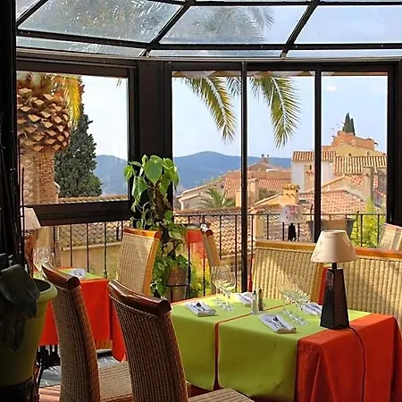 Restaurant Bellevue מלון