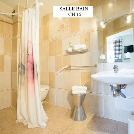Restaurant Bellevue מלון 2*